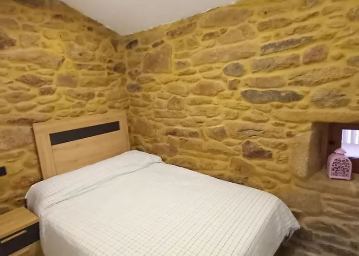 Casa Cucharinos Louro