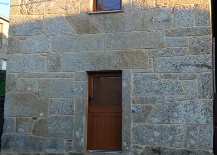 Casa Cucharinos Louro