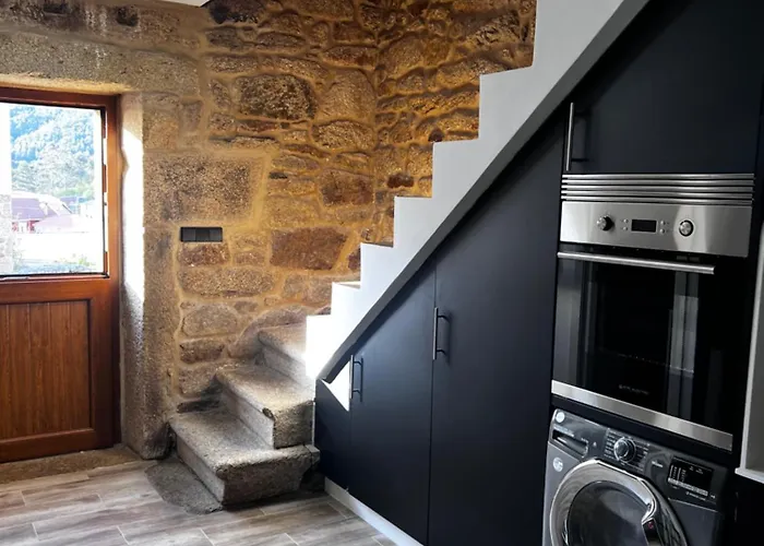 Casa Cucharinos Louro